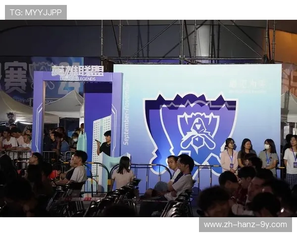 2025英雄联盟全球总决赛巅峰对决见证新王登顶电竞新时代